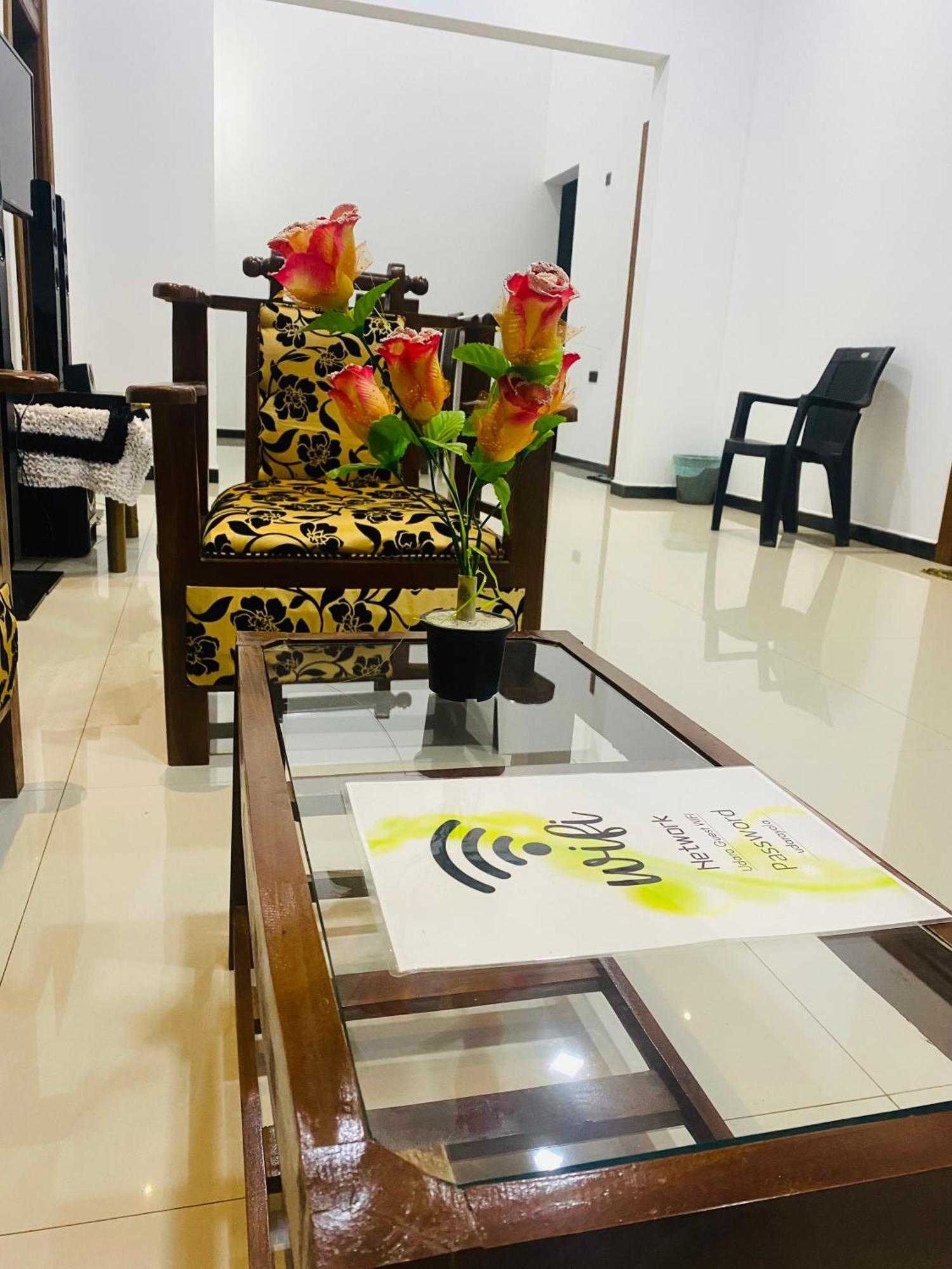 Udara Guest - Yala Safari Villa Ngoại thất bức ảnh