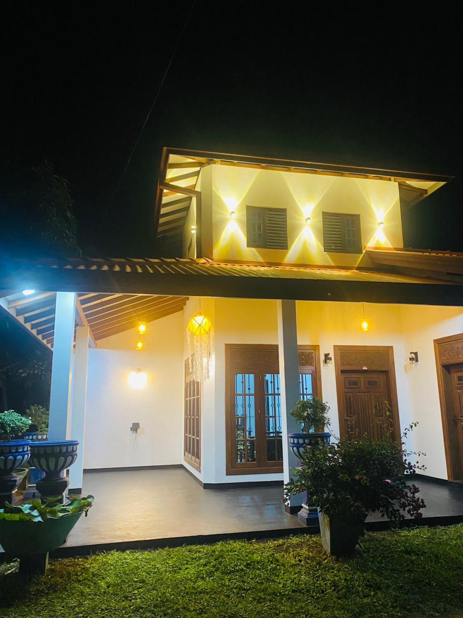 Udara Guest - Yala Safari Villa Ngoại thất bức ảnh